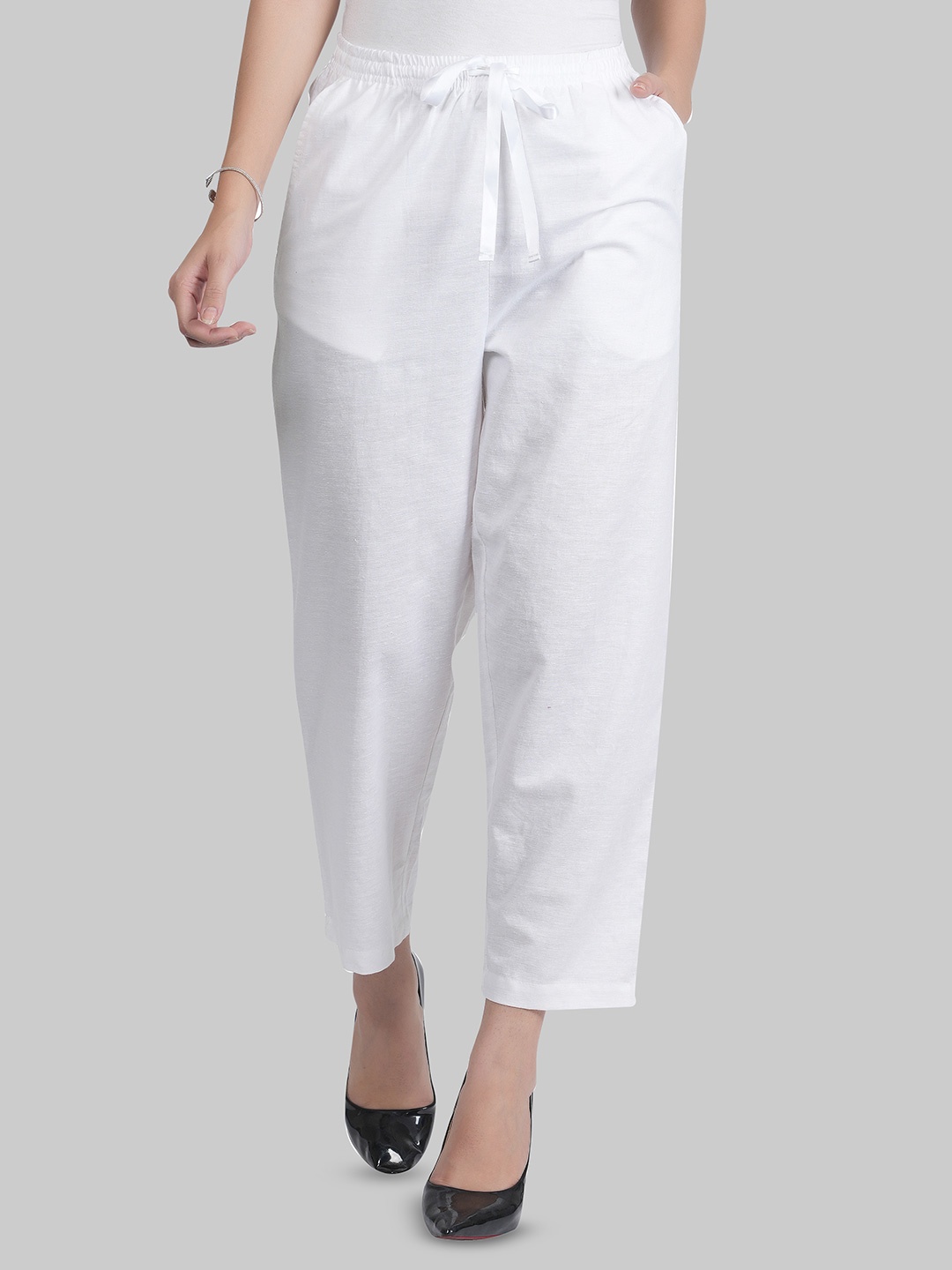 

Style Shoes Women Mid-Rise Lounge Pants, White