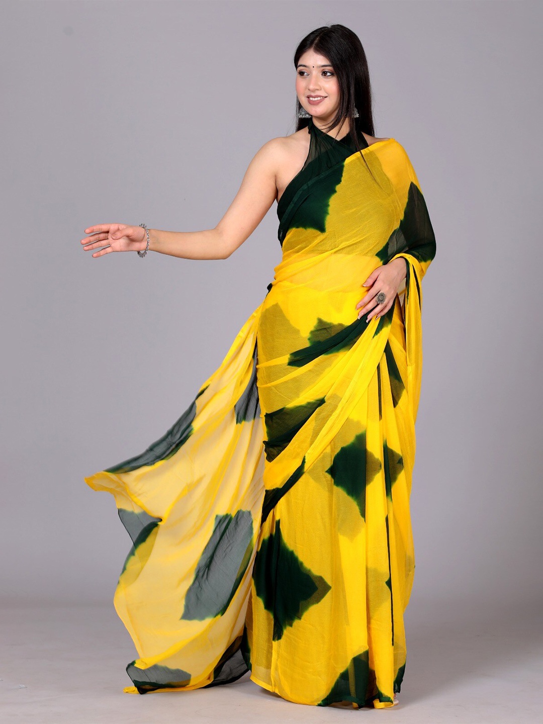 

VL SAREES Abstract Pure Chiffon Block Print Saree, Yellow