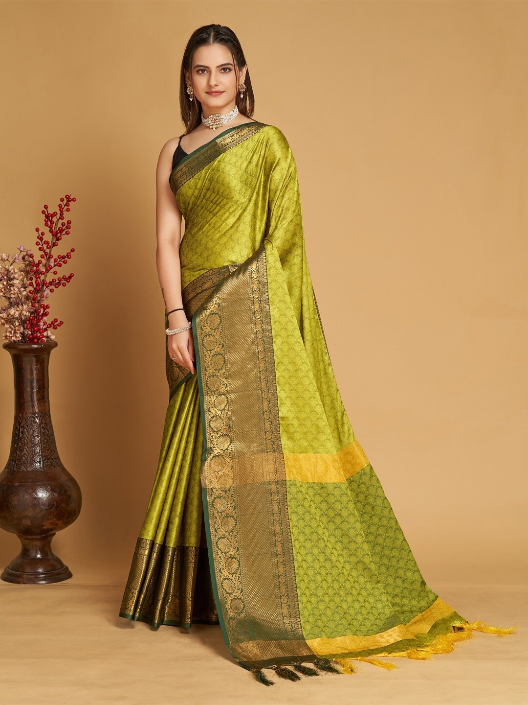 

Mitera Ethnic Motifs Woven Design Zari Banarasi Saree, Green