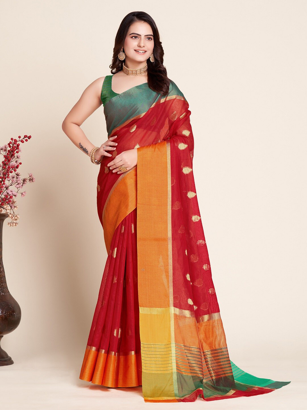 

Mitera Floral Woven Design Zari Silk Cotton Kota Saree, Red