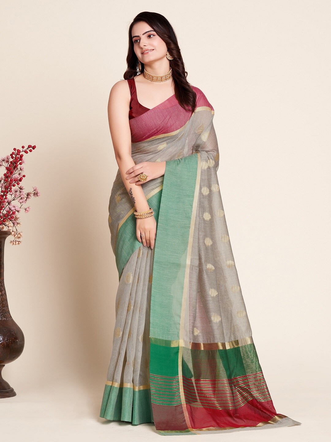 

Mitera Ethnic Motifs Woven Design Zari Silk Cotton Kota Saree, Grey