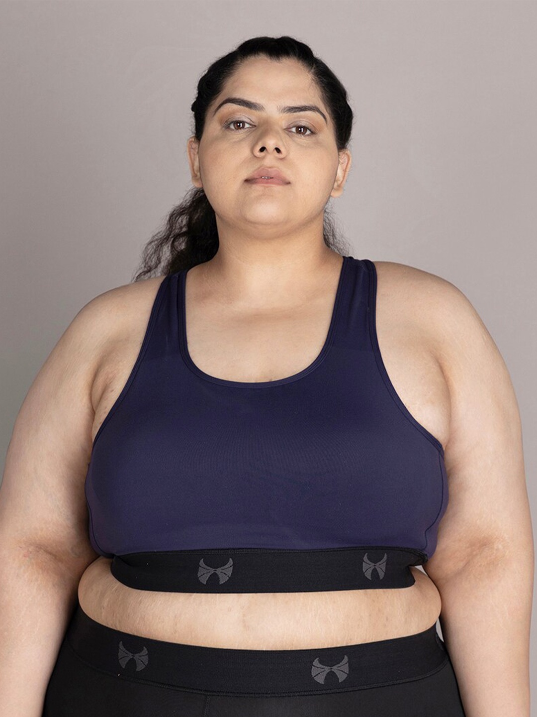 

skyria Plus Size Full Coverage Removable Padding Workout Bra - 360 Degree Support, Navy blue