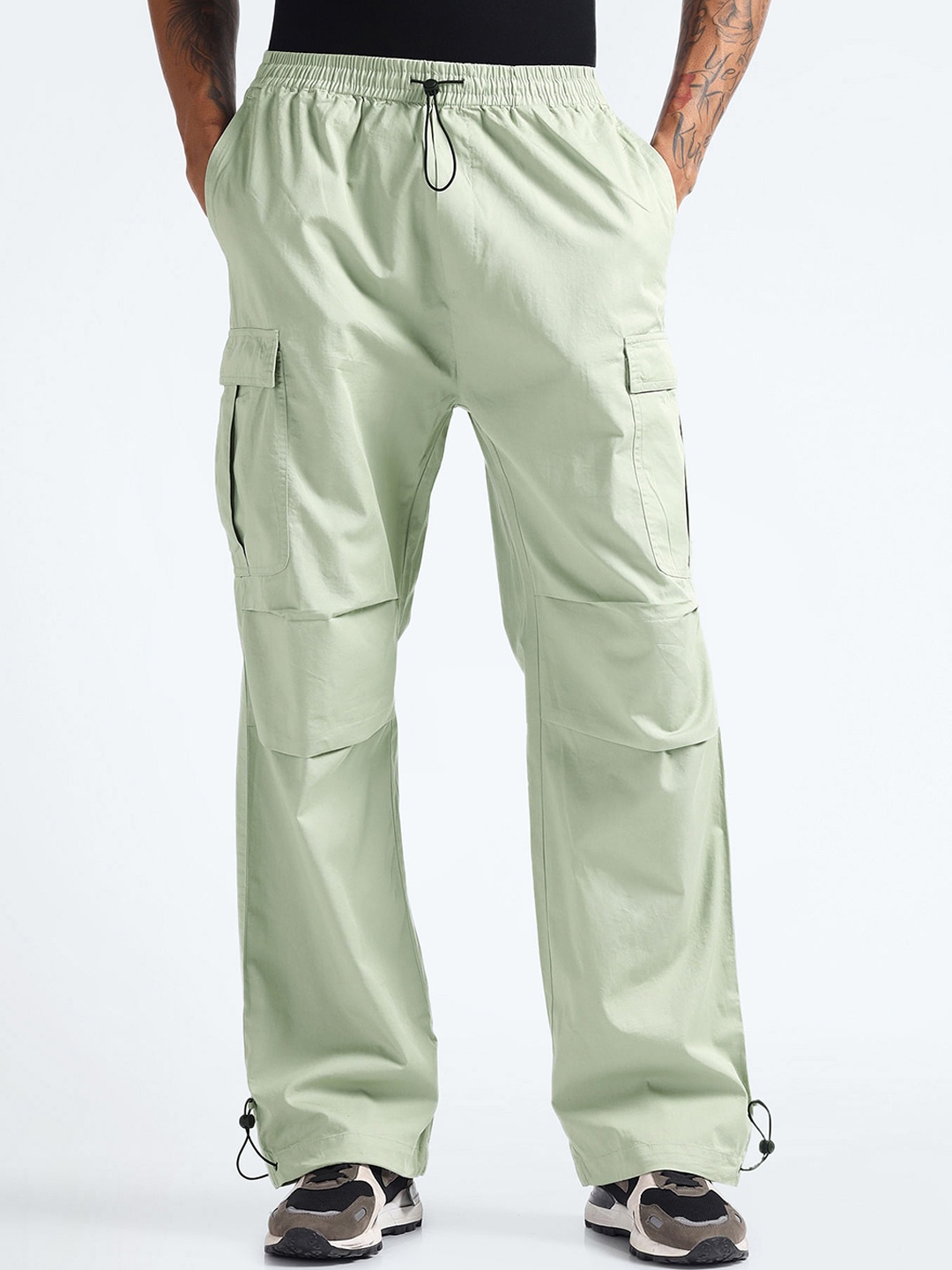 

Flying Machine Men Mid Rise Parachute Trousers, Green