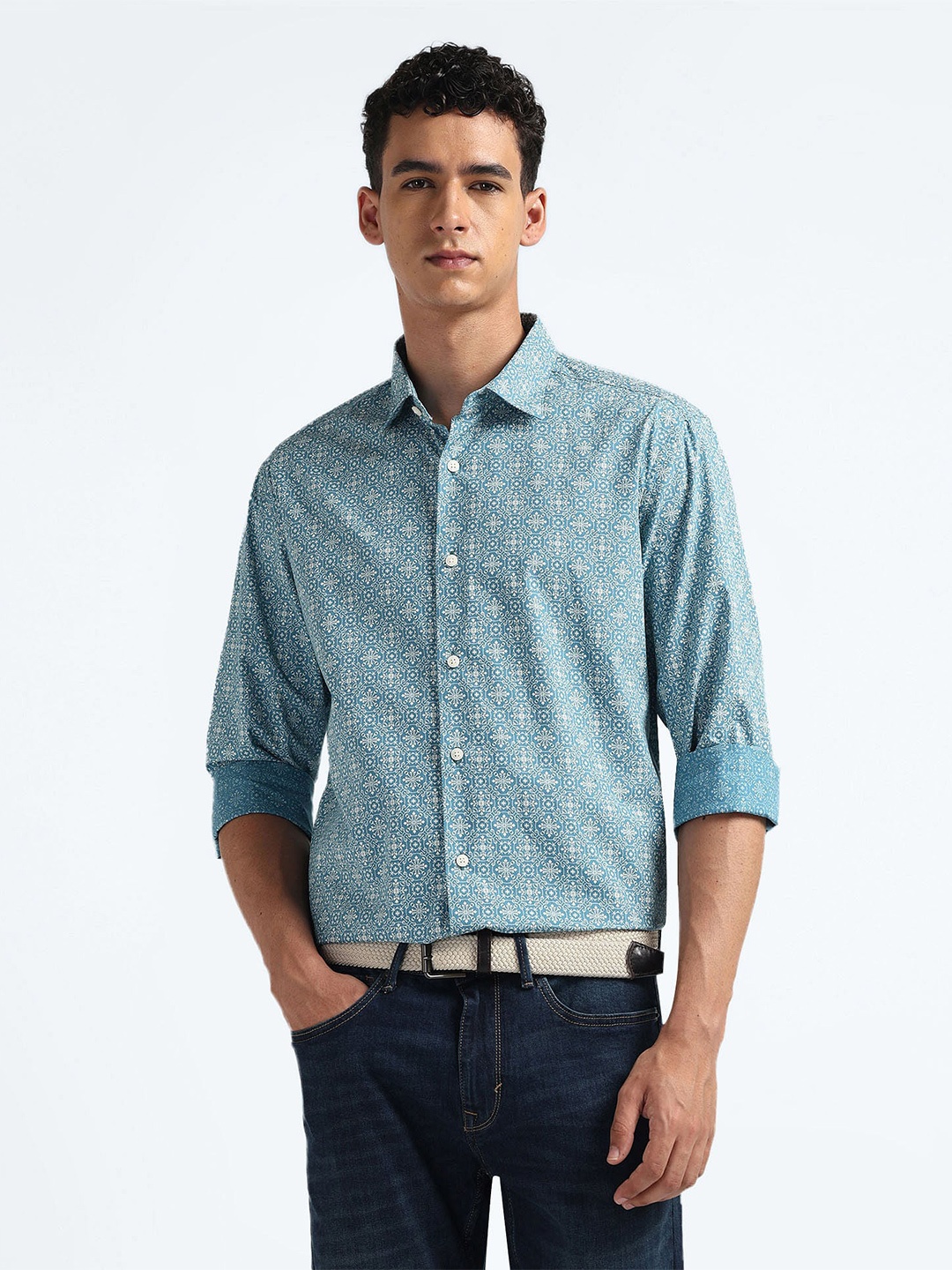 

Flying Machine Slim Fit Geometric Printed Pure Cotton Casual Shirt, Blue