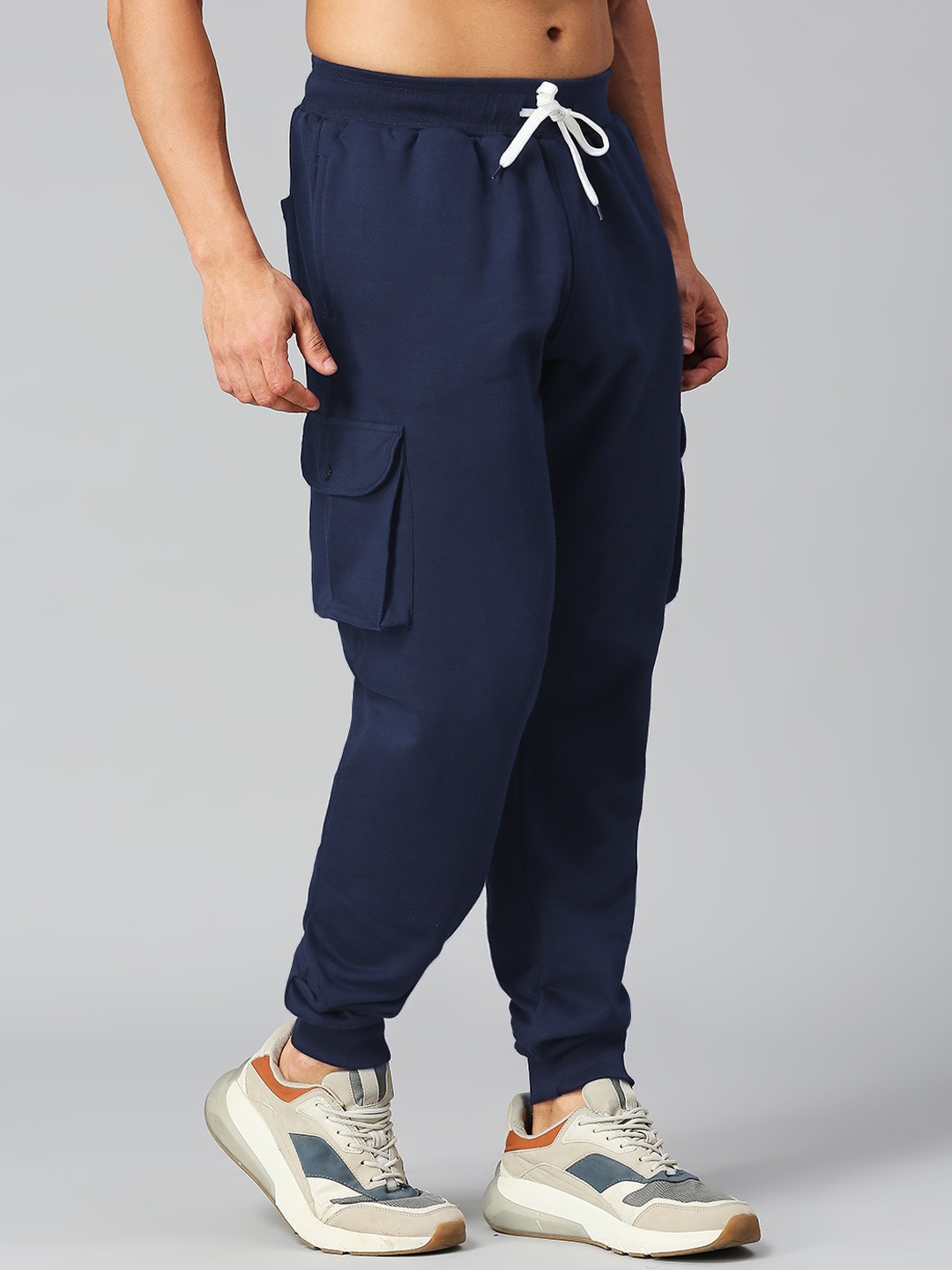 

AESTHETIC NATION Men Relaxed Fit Mid Rise Cotton Joggers, Navy blue