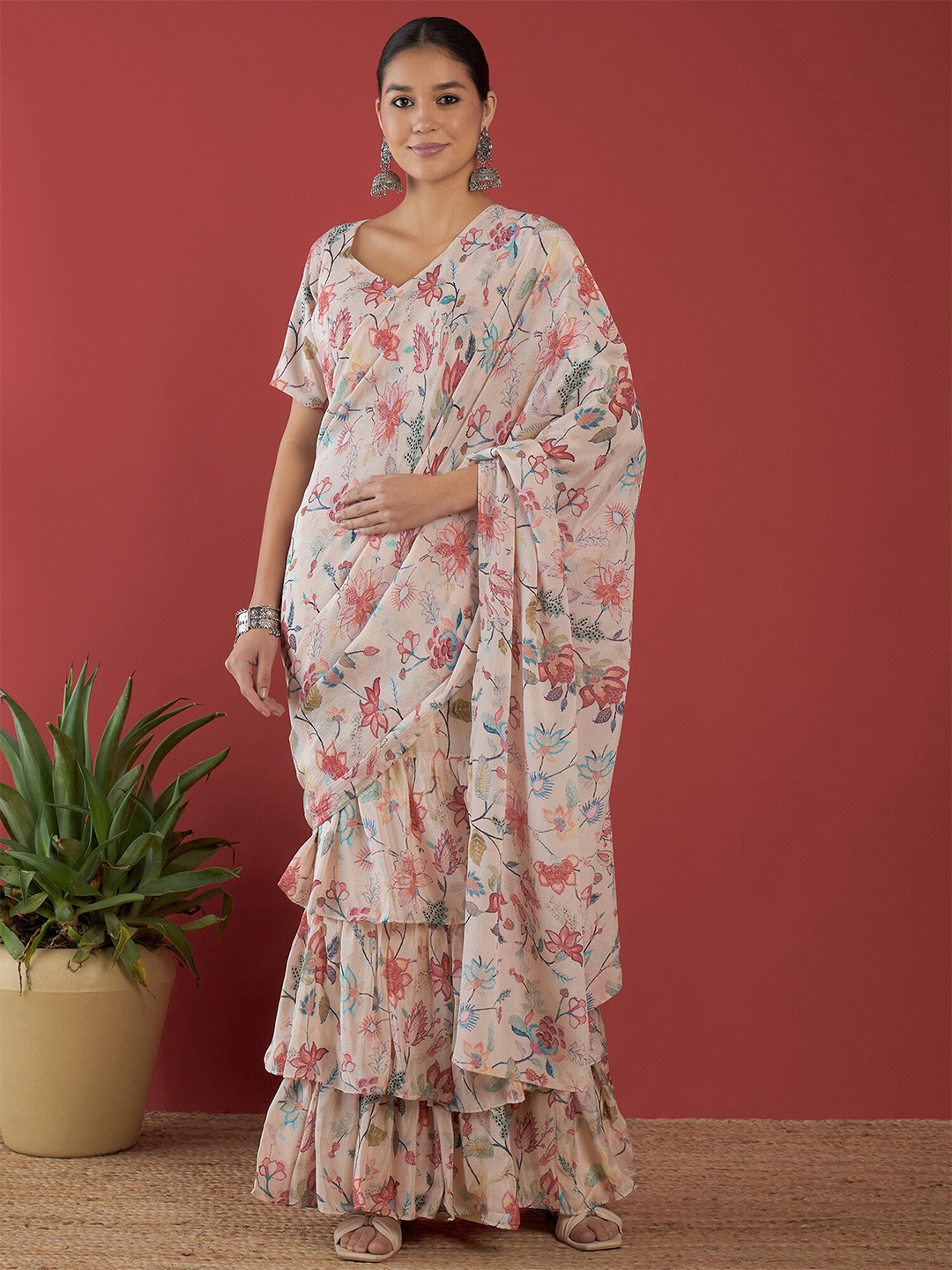 

Anouk Floral Print Ready to Wear Saree, Off white