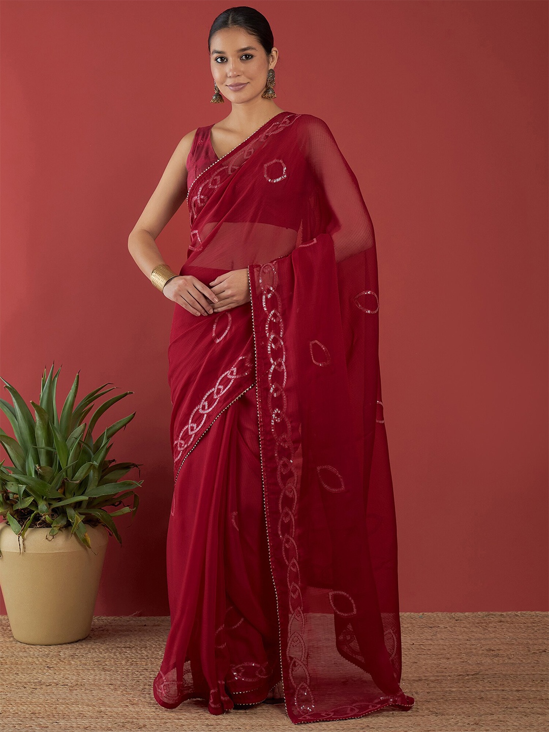 

Anouk Floral Embroidered Pure Chiffon Saree, Maroon