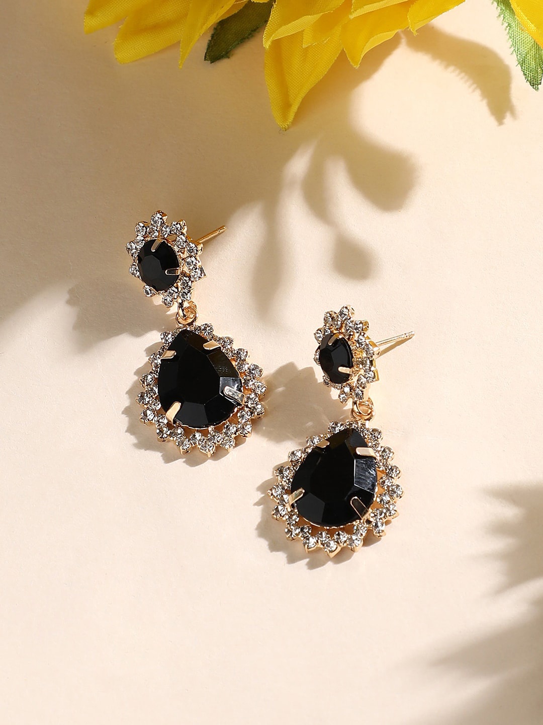 

SOHI Gold-Plated Alloy Drop Earrings, Black