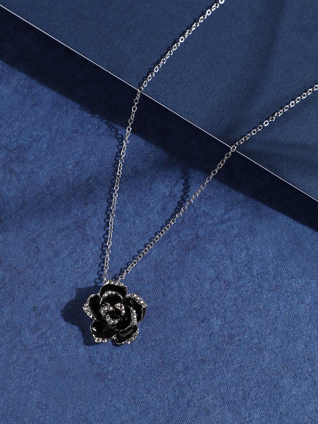 

SOHI Silver-Plated Stones Studded Rose Necklace