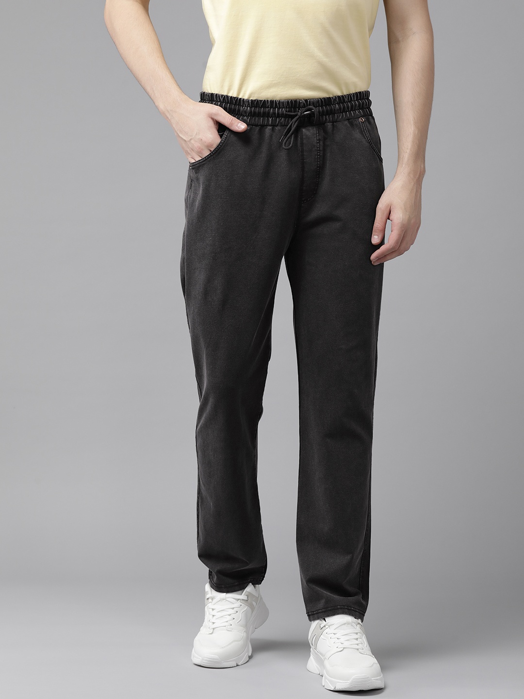 

PERFKT-U Men Solid Relaxed Fit Track Pants, Black