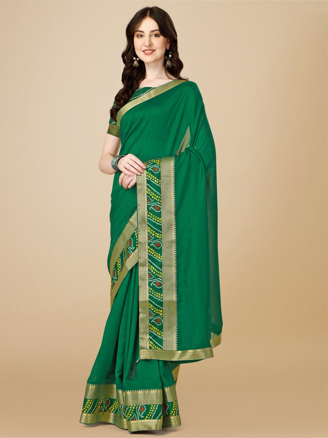 

HERE&NOW Zari Printed Border Saree, Green