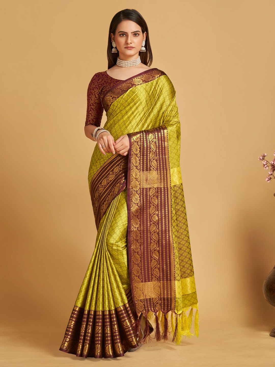 

Mitera Ethnic Motifs Woven Design Zari Banarasi Saree, Lime green