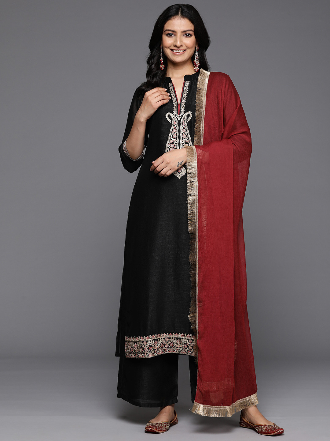 

Varanga Women Ethnic Motifs Embroidered Regular Kurta with Palazzos & With Dupatta, Black