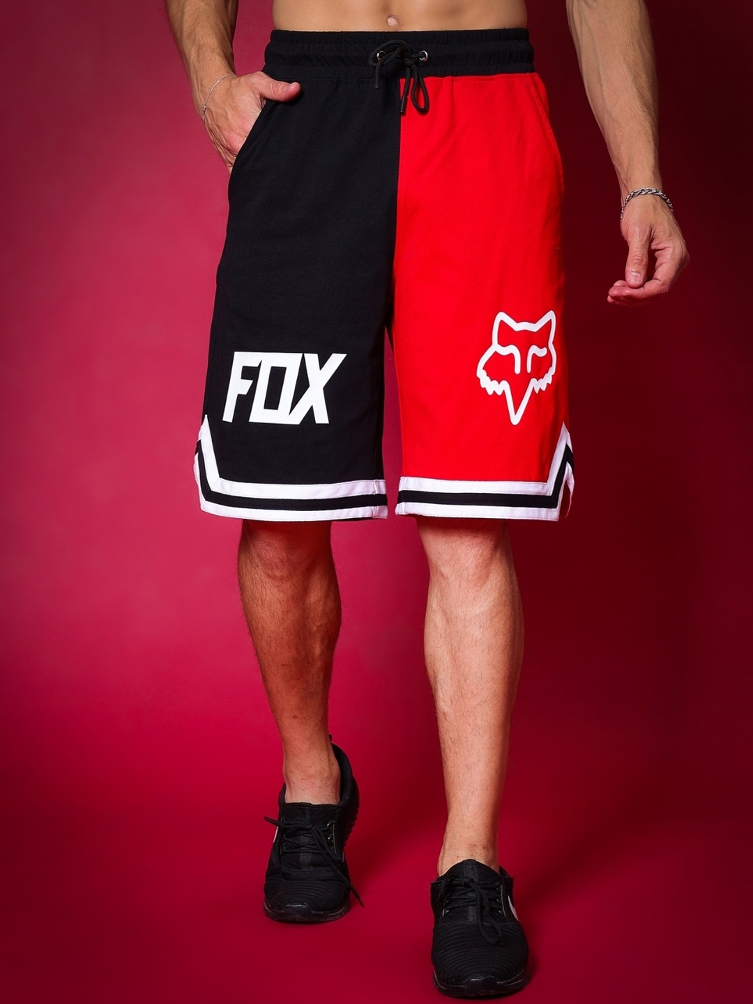 

WEARDUDS Men Relaxed Fit Typography Printed Pure Cotton Shorts, Red