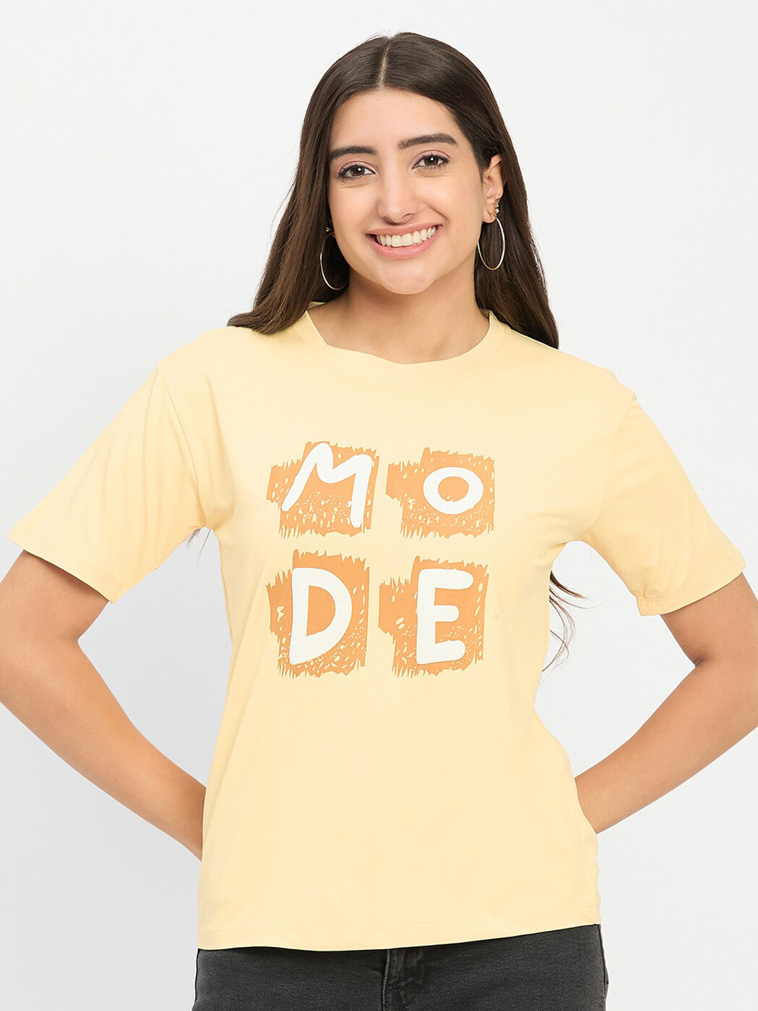 

Camey Typography Printed Slim Fit T-shirt, Yellow