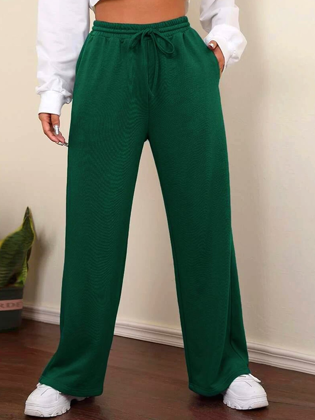 

Stylecast X Slyck Women Mid-Rise Cotton Comfort Wrinkle Free Track Pant, Green