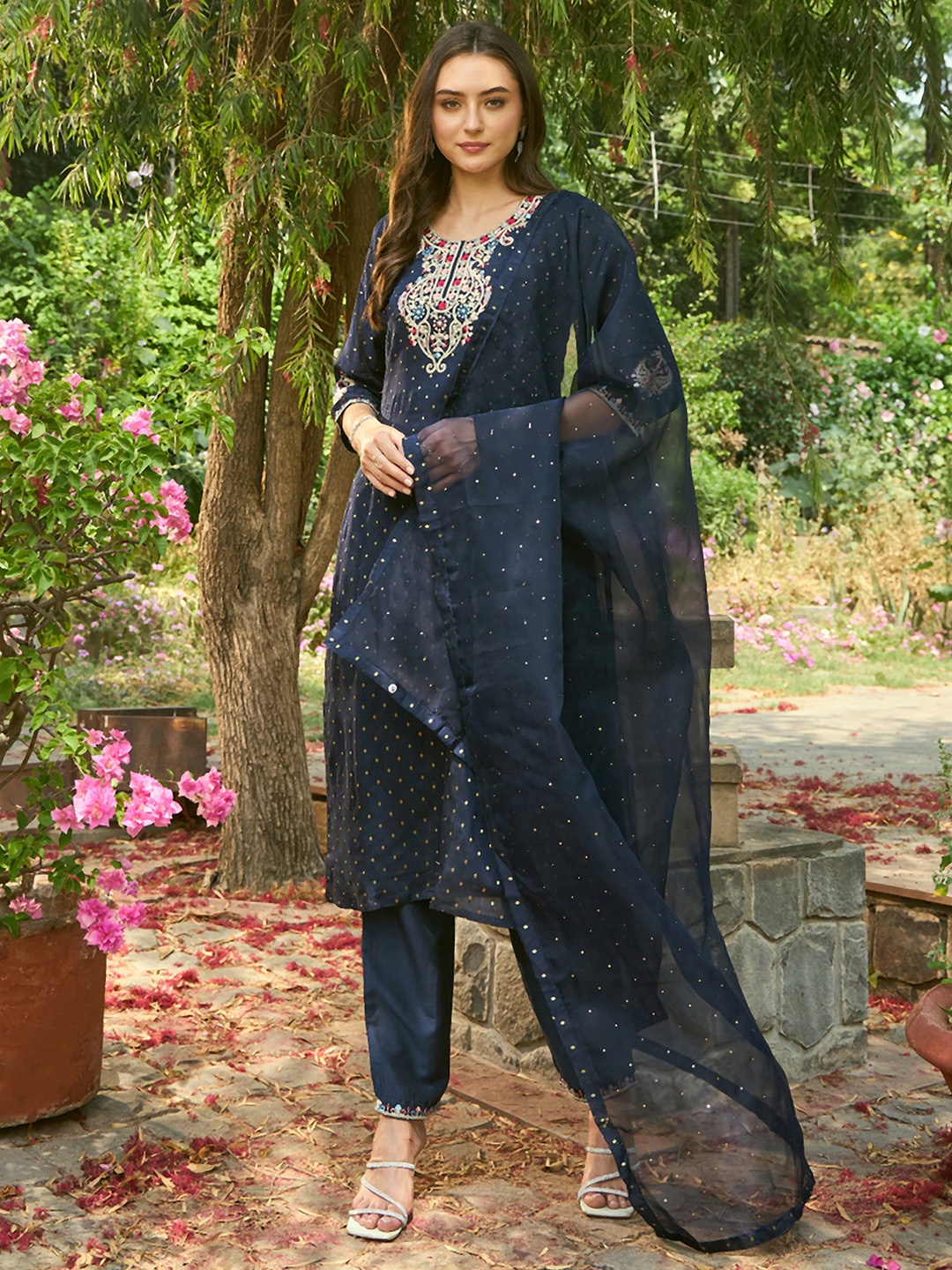 

Indo Era Round Neck Embroidered Thread Work Chanderi Silk Kurta with Trouser & Dupatta, Blue