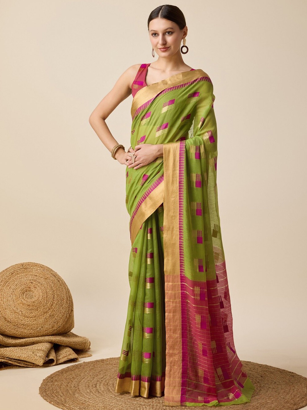 

Mitera Geometric Woven Design Zari Silk Cotton Kota Saree, Green