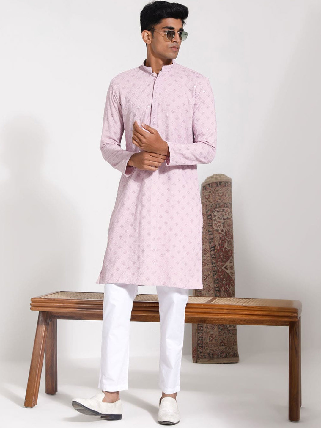 

VASTRAMAY Embroidered Regular Sequinned Kurta with Pyjamas, Pink