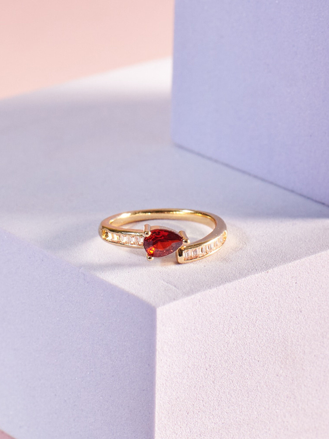 

SALTY Artificial Stone Studded Adjustable Ring, Gold