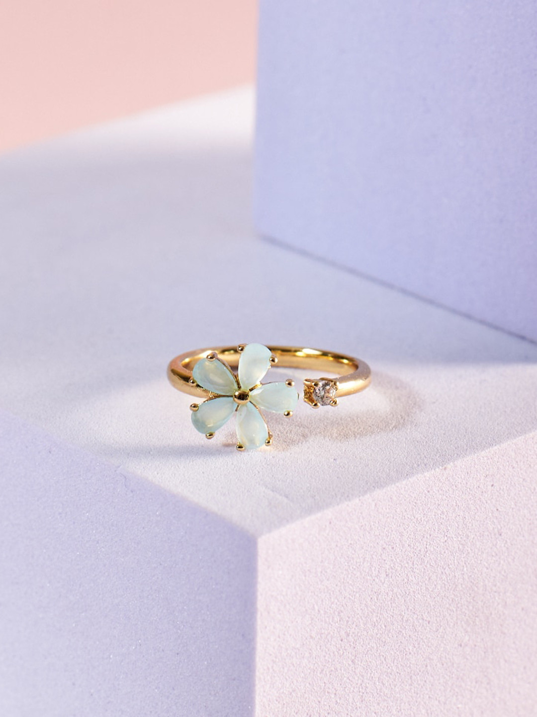 

SALTY Lily of the Valley Adjustable Finger Ring, Gold