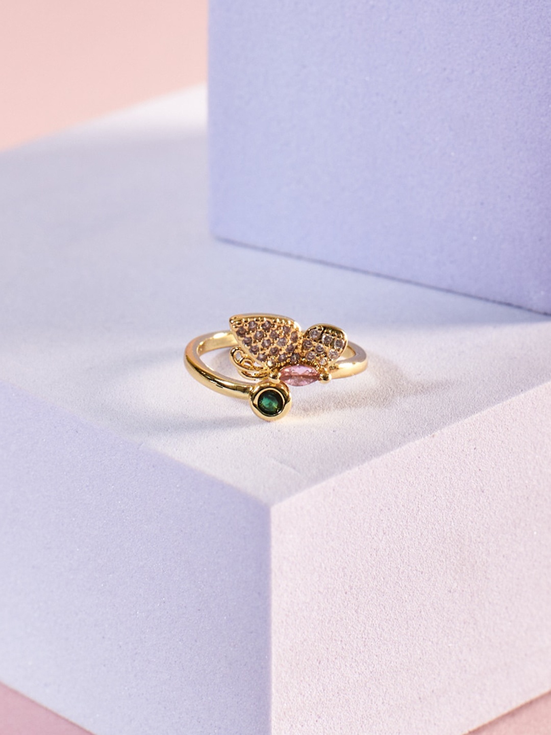 

SALTY Butterfly Charm Finger Ring, Gold