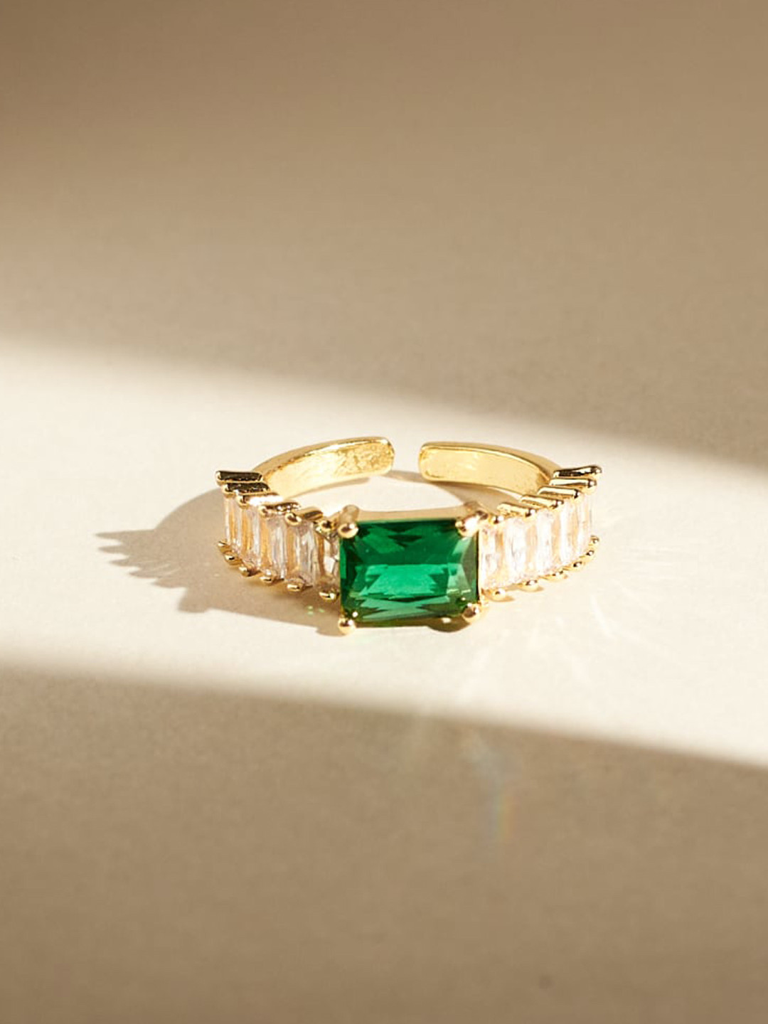 

SALTY Artificial Stones Finger Ring, Gold