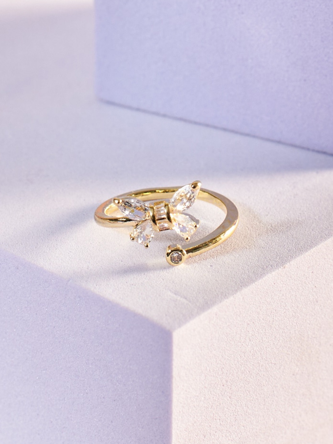 

SALTY Mystic Aura Stone-Studded Finger Ring, Gold