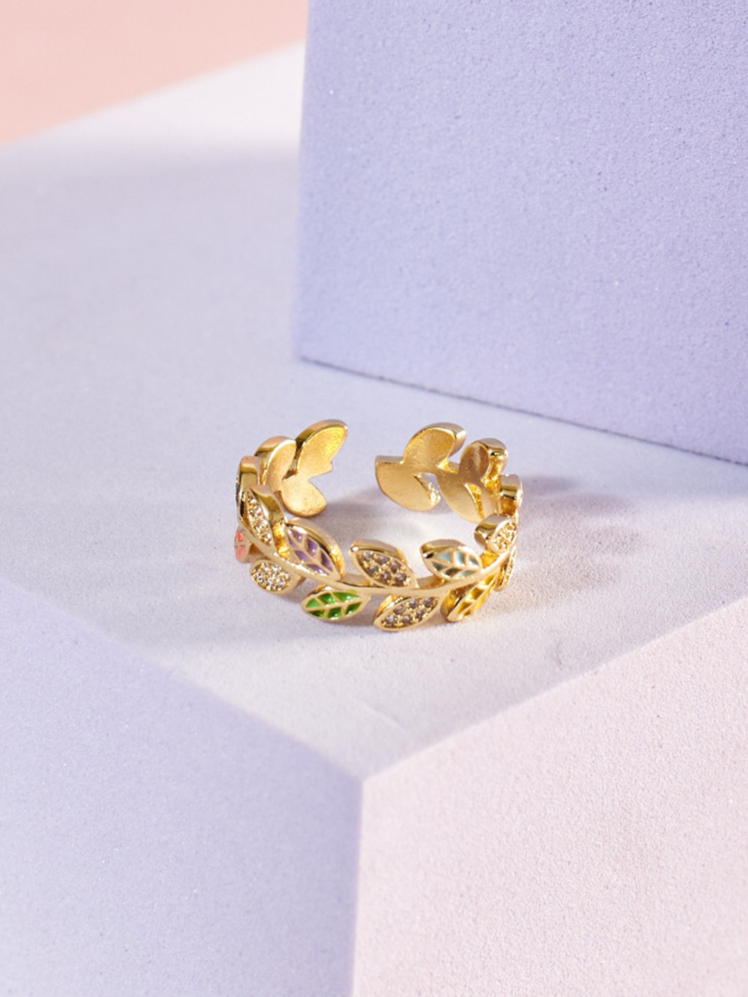 

SALTY Stone-Studded Adjustable Finger Ring, Gold