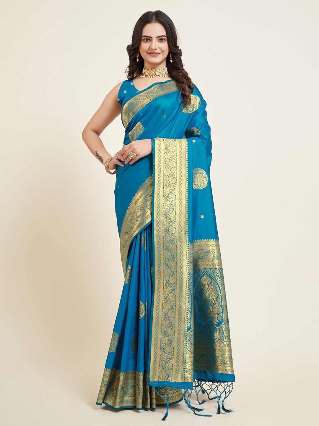 

Mitera Ethnic Motifs Woven Design Zari Banarasi Saree, Teal