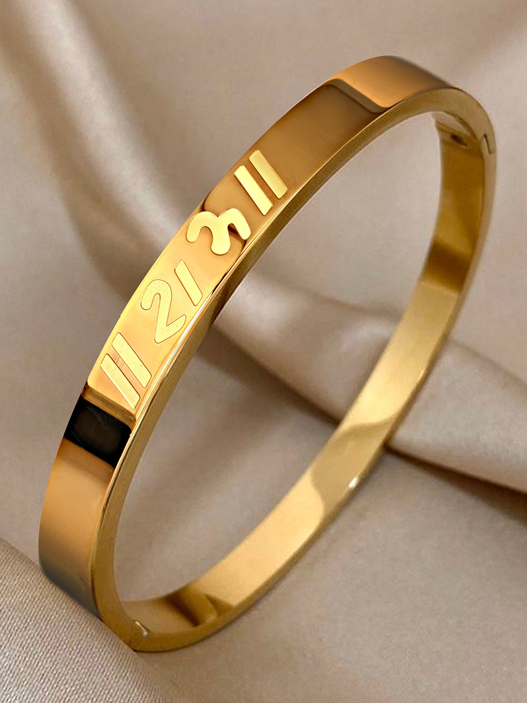 

MEENAZ Men Temple Gold-Plated Shree Ram Anti Tarnish Kada Bracelet