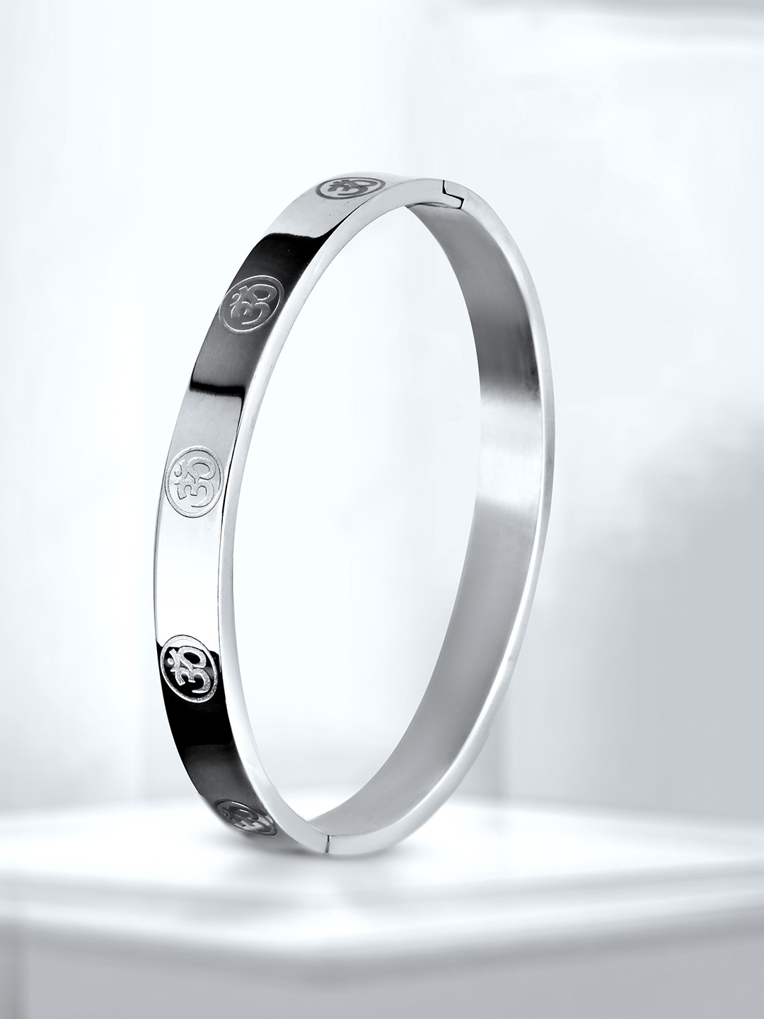 

MEENAZ Men Silver-Plated Kada Bracelet