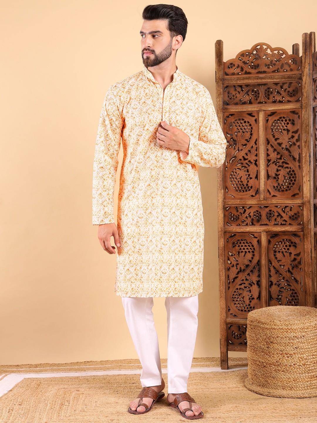 

Ethnic Bay Floral Printed Mandarin Collar Long Sleeves Straight Kurta, Yellow