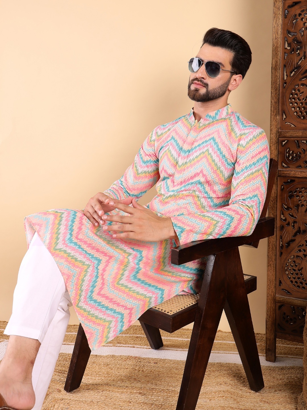 

Ethnic Bay Chevron Printed Band Collar Thread Work Straight Kurta, Teal