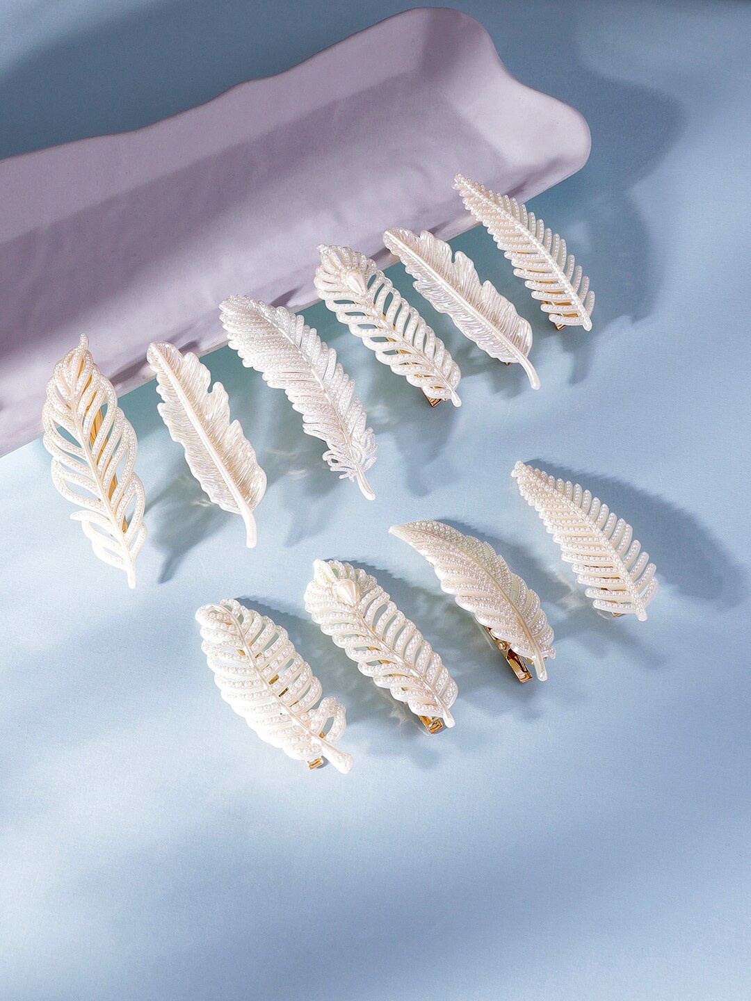 

Rubans Set Of 10 Beaded Alligator Hair Clips, White