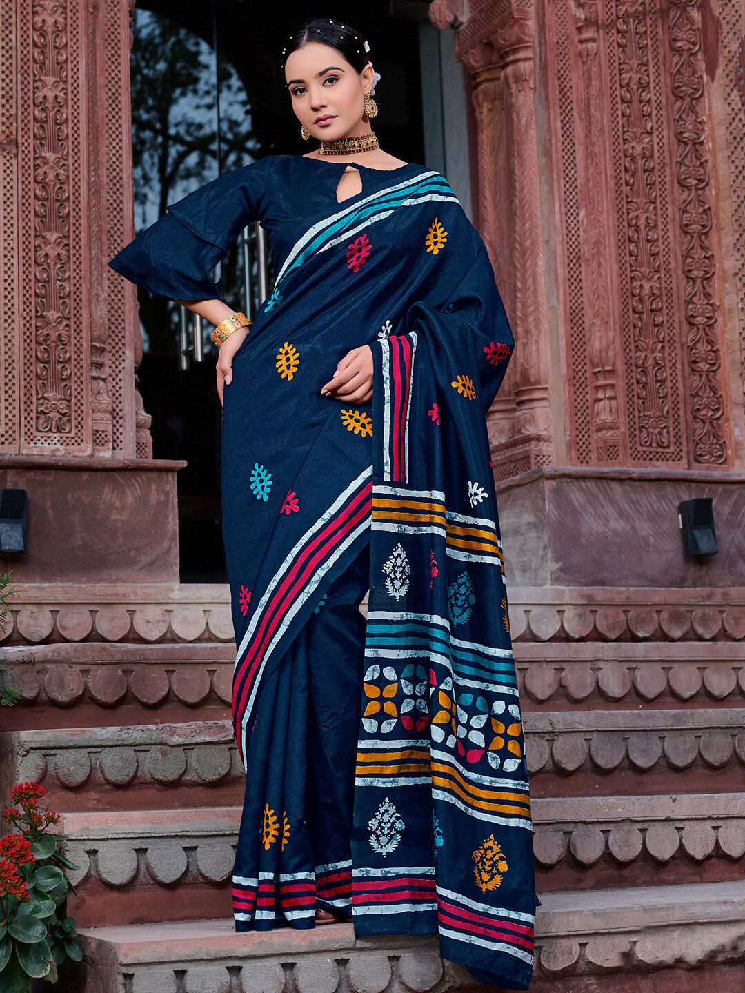 

Anouk Navy Blue Ethnic Motifs Bagru Saree