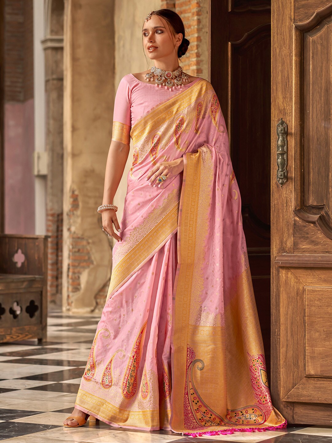 

Anouk Ethnic Motifs Woven Design Zari Banarasi Saree, Pink