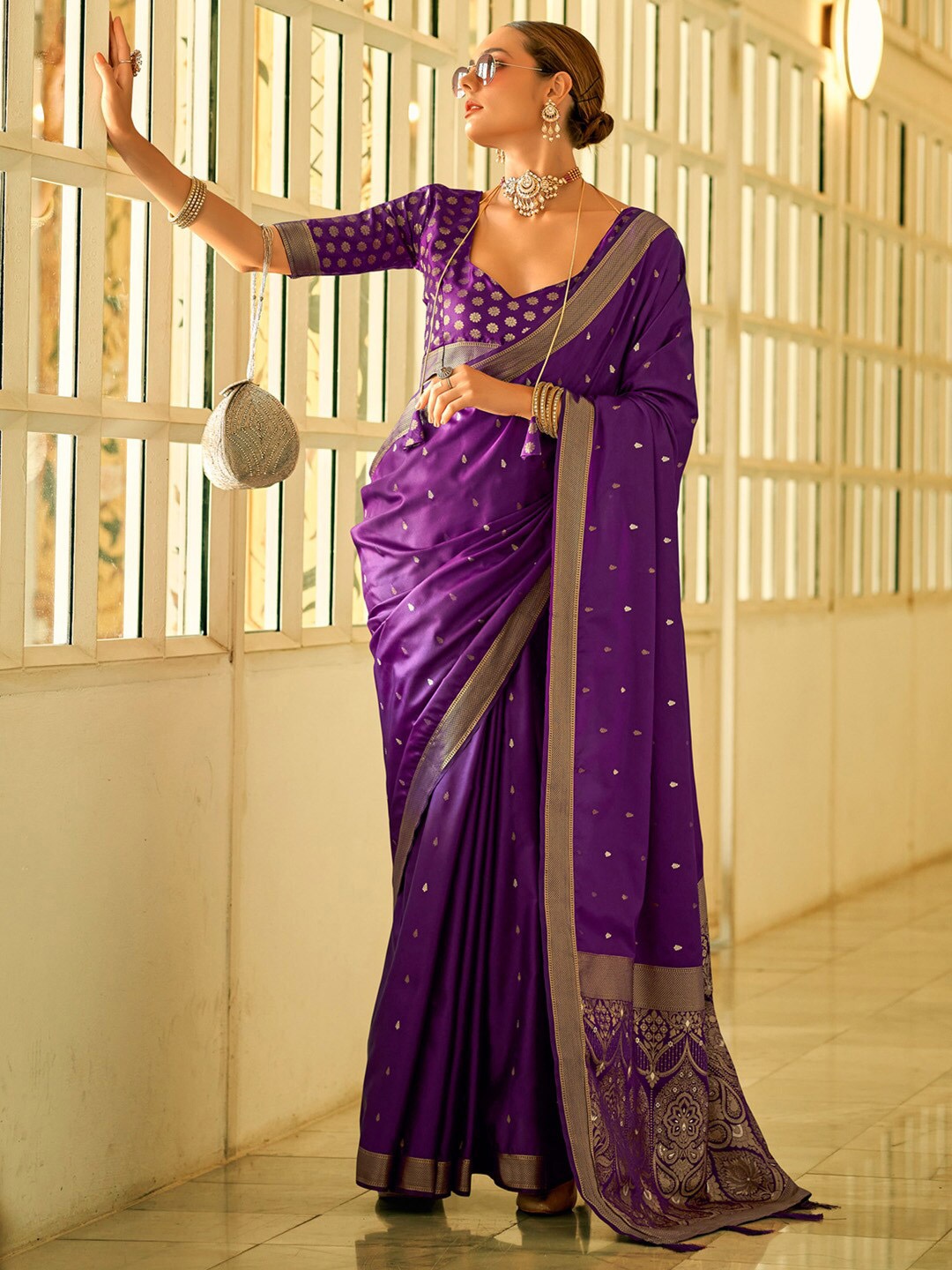 

Anouk Purple & Gold-toned Ethnic Motifs Woven Design Zari Banarasi Saree