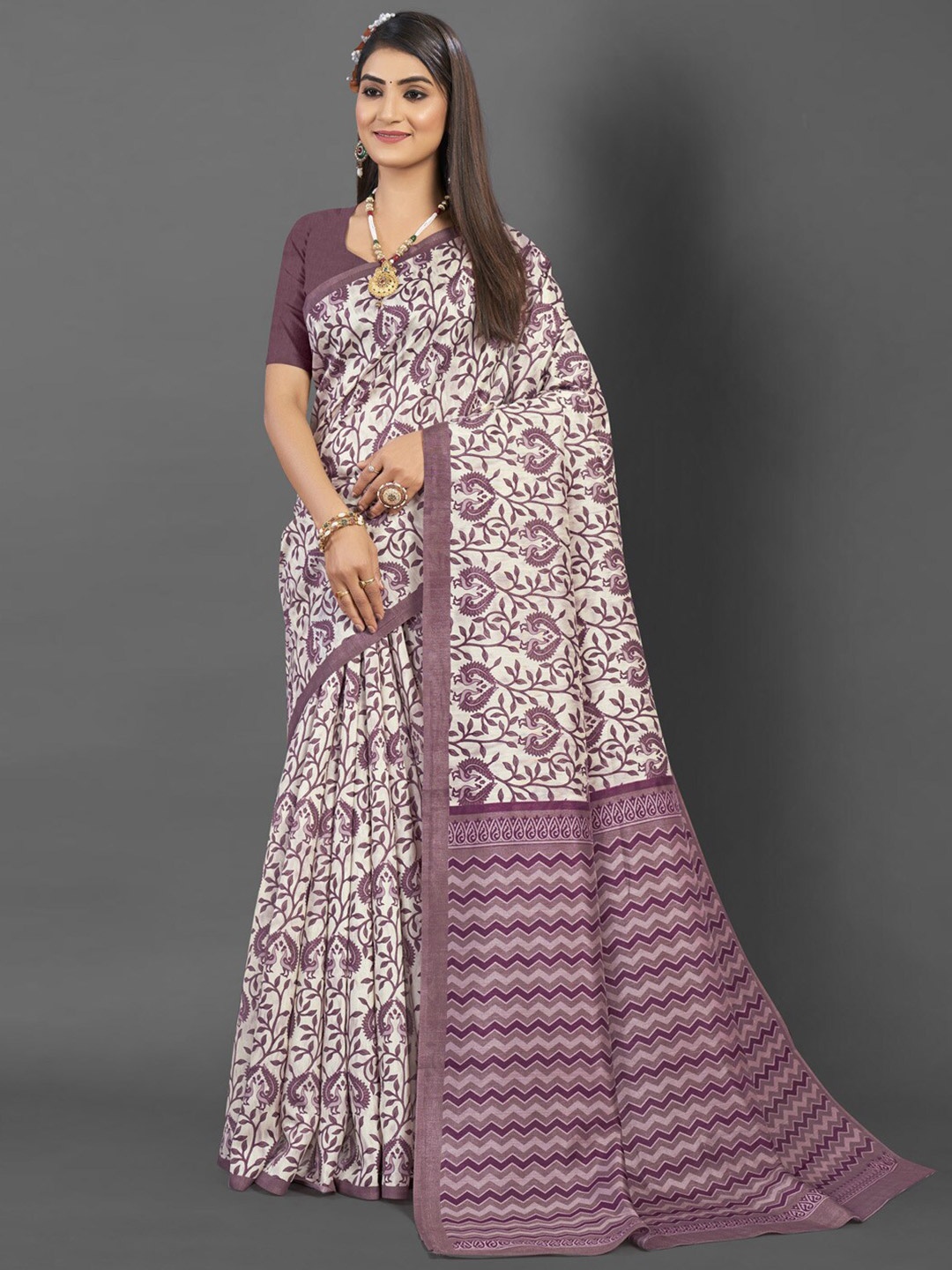 

Anouk Rustic Off White Ethnic Motifs Printed Dabu Saree
