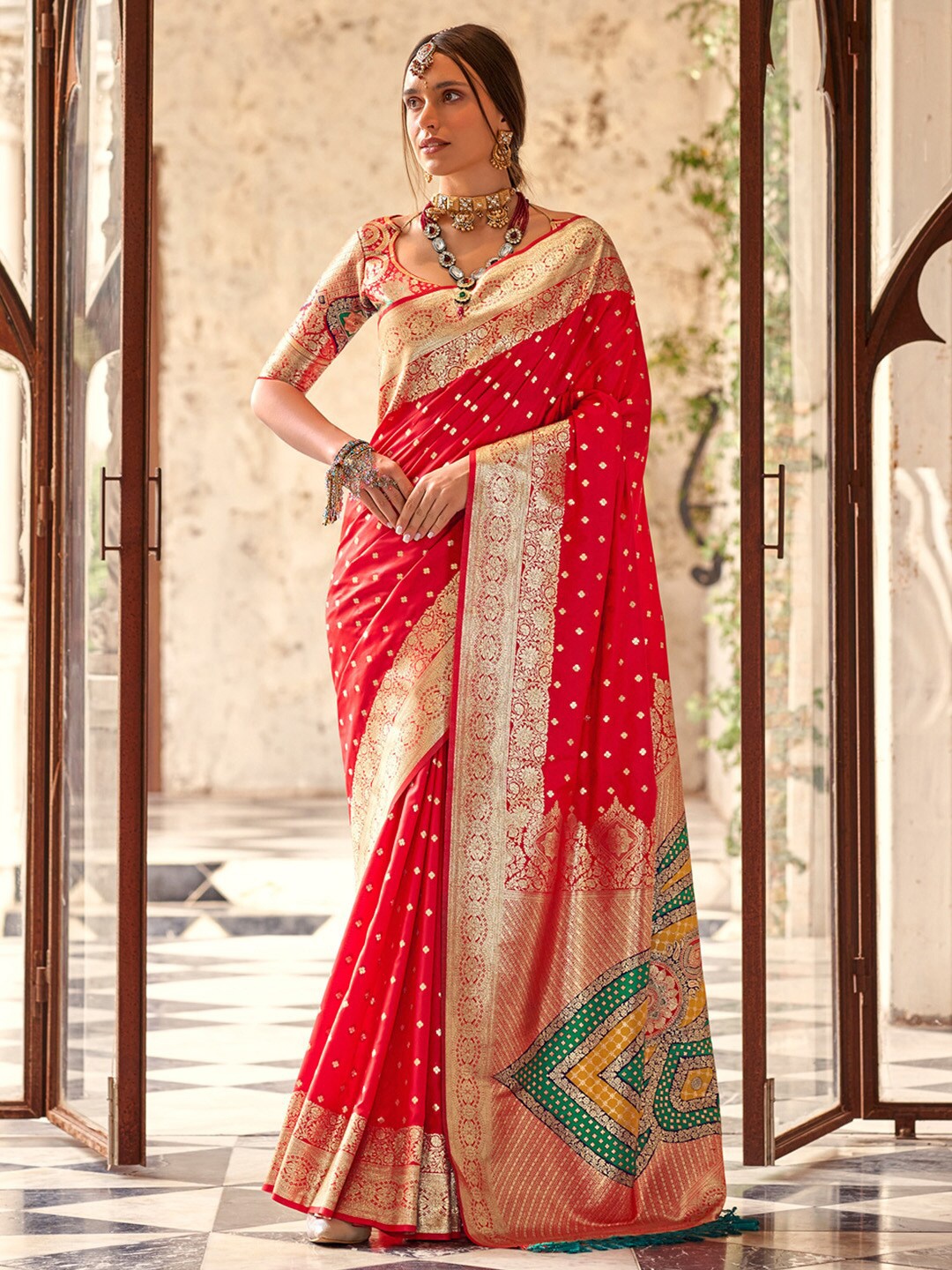 

Anouk Ethnic Motifs Woven Design Zari Saree, Red