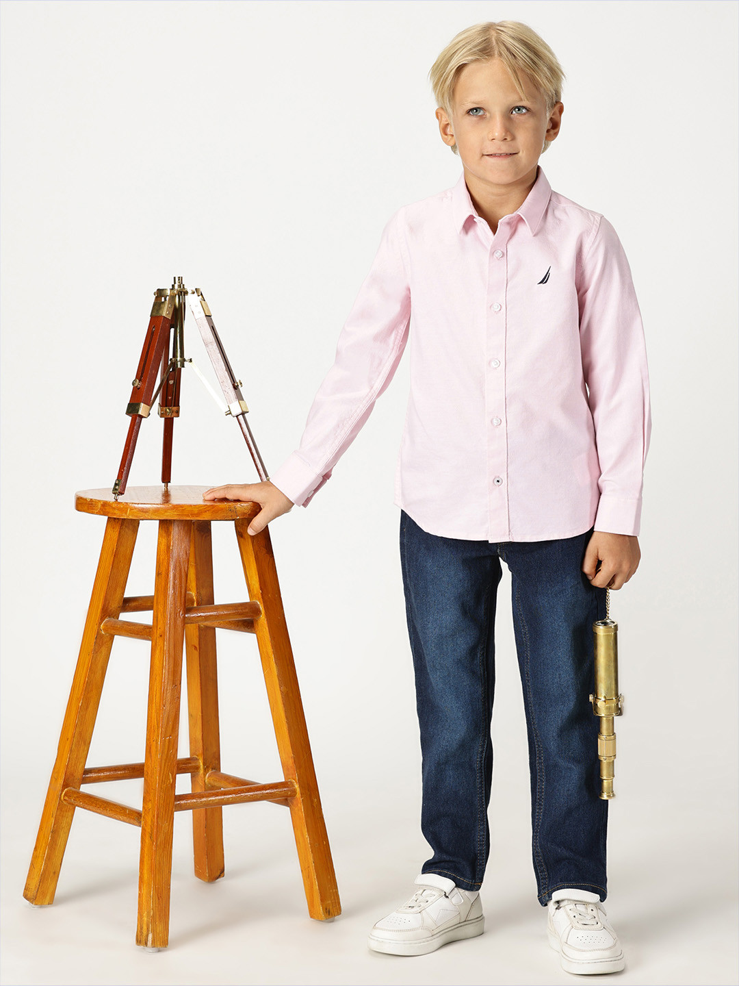 

Nautica Boys Premium Spread Collar Curved Cotton Casual Shirt, Pink