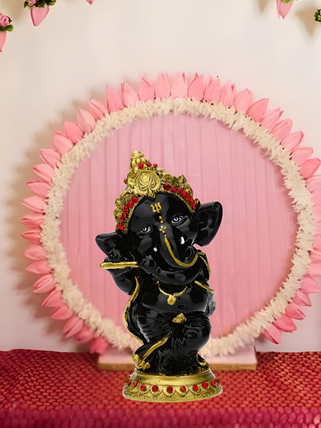 

GW CREATIONS Black Ganesha Showpiece