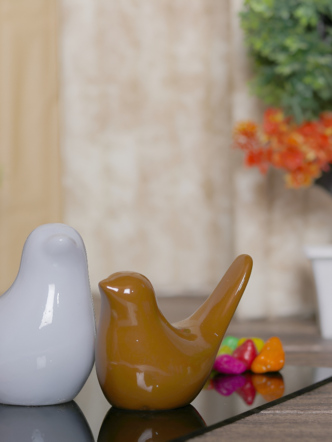 

GW CREATIONS Brown & White 2 Pieces Birds Figurine Showpieces