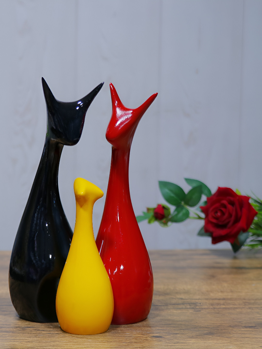 

GW CREATIONS Black & Yellow 3 Pieces Medium Birds and Animals Figurine Showpiece