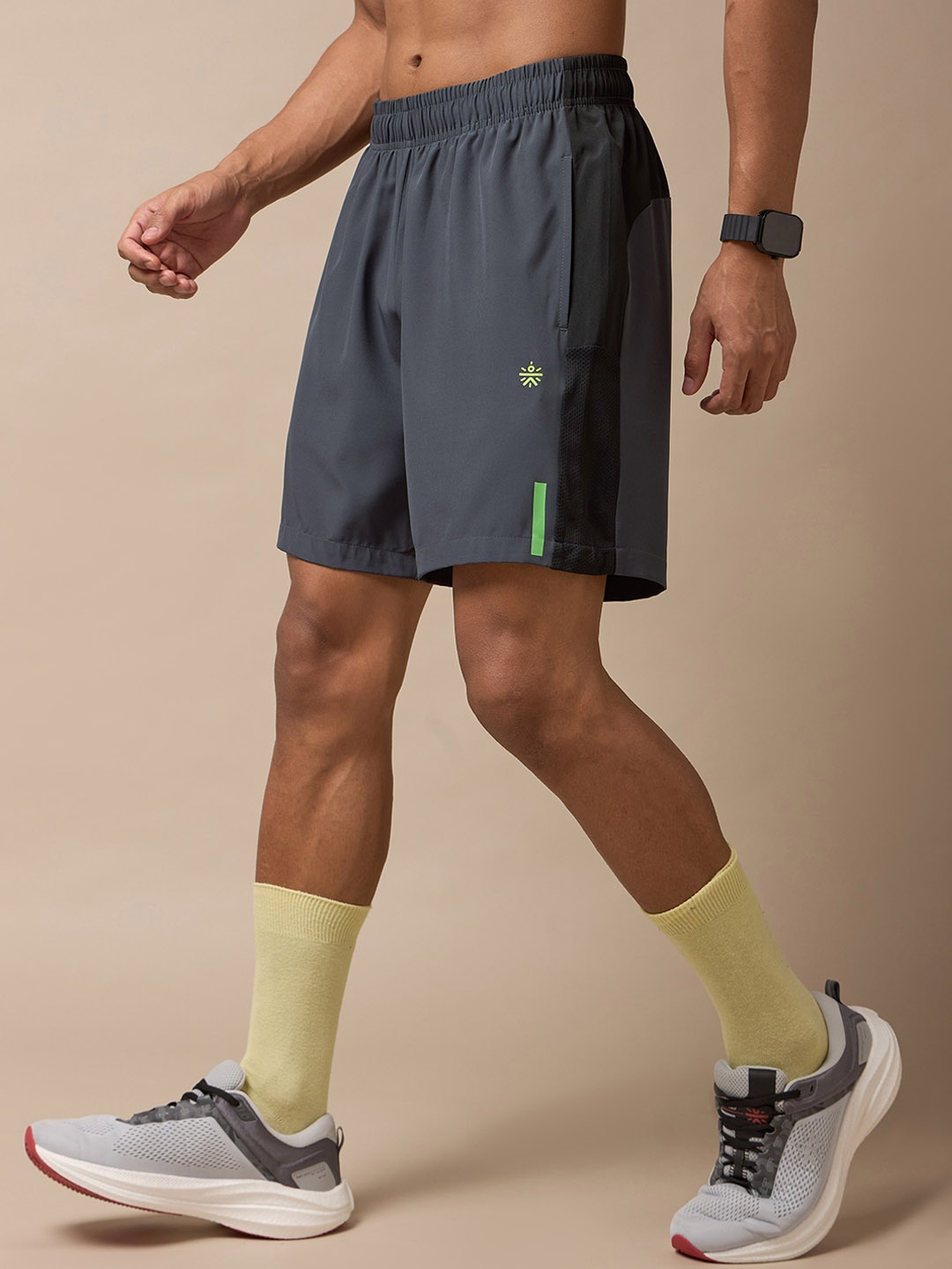 

CULT Men Mid-Rise Sports Shorts, Grey