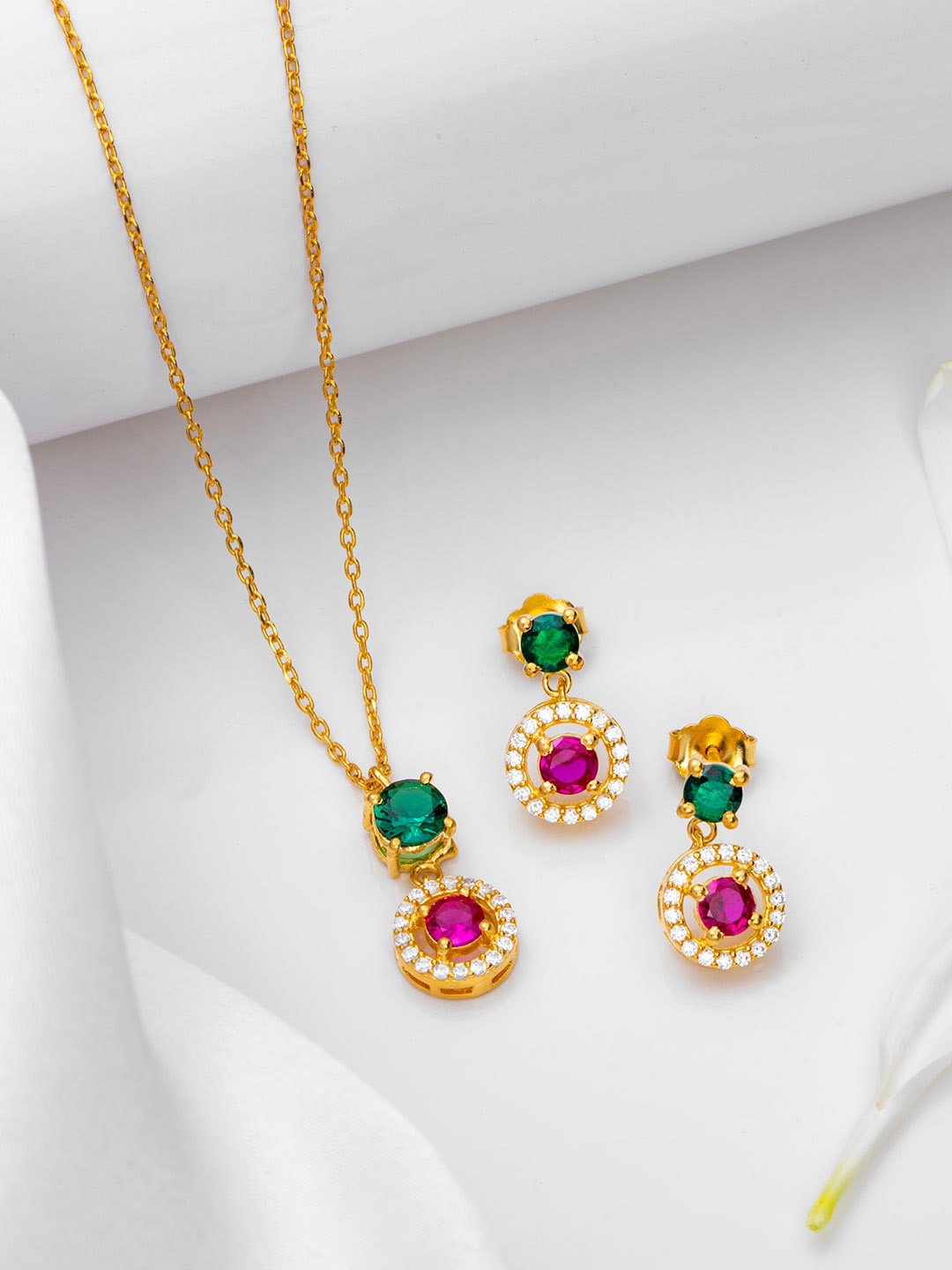 

Zavya 925 Pure Silver Gold-Plated Cubic Zirconia-Studded Jewellery Set