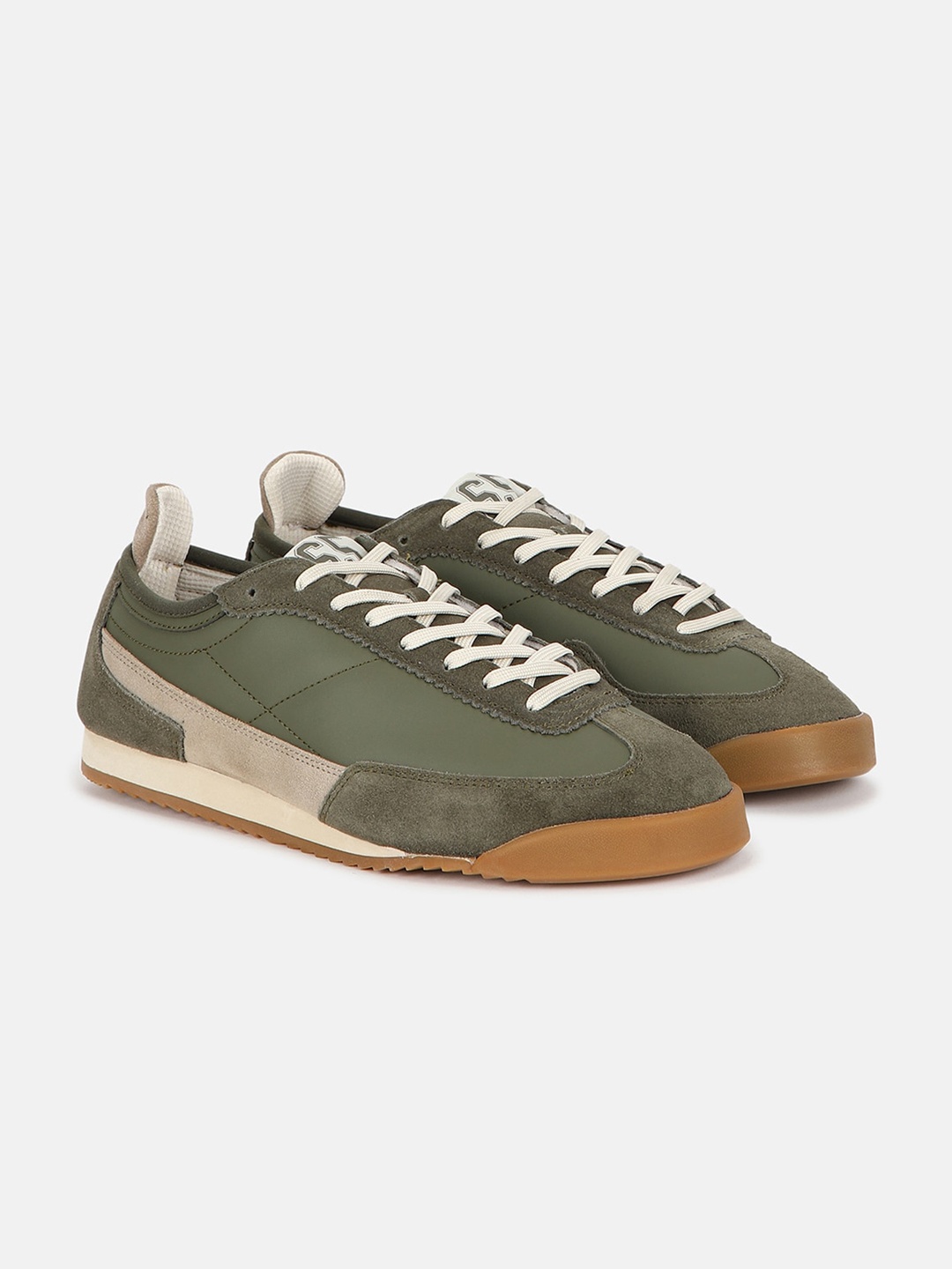 United Colors of Benetton Men Round Toe Suede Sneakers, Green
