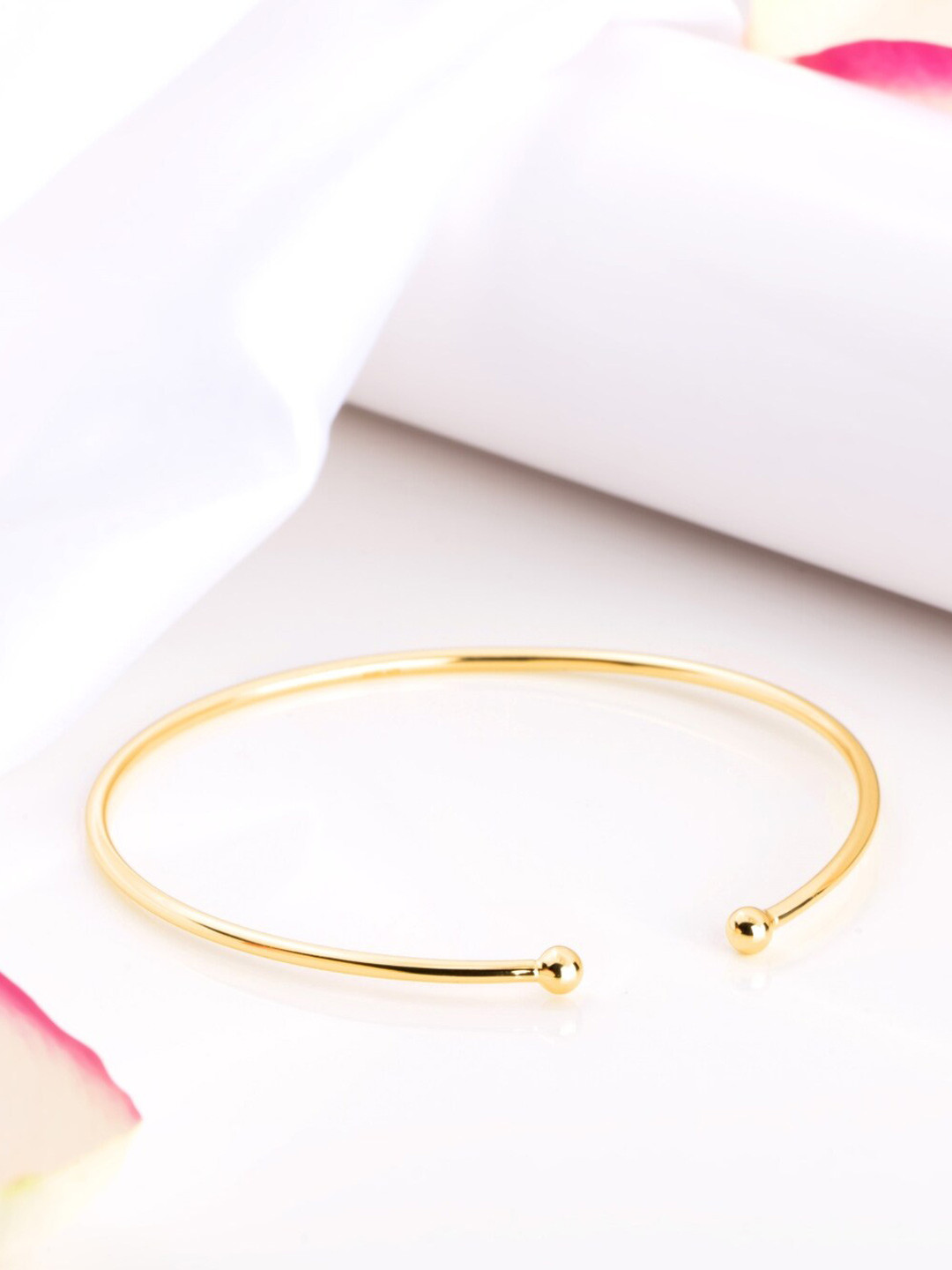 

Zavya 925 Pure Silver Gold-Plated Cuff Bracelet