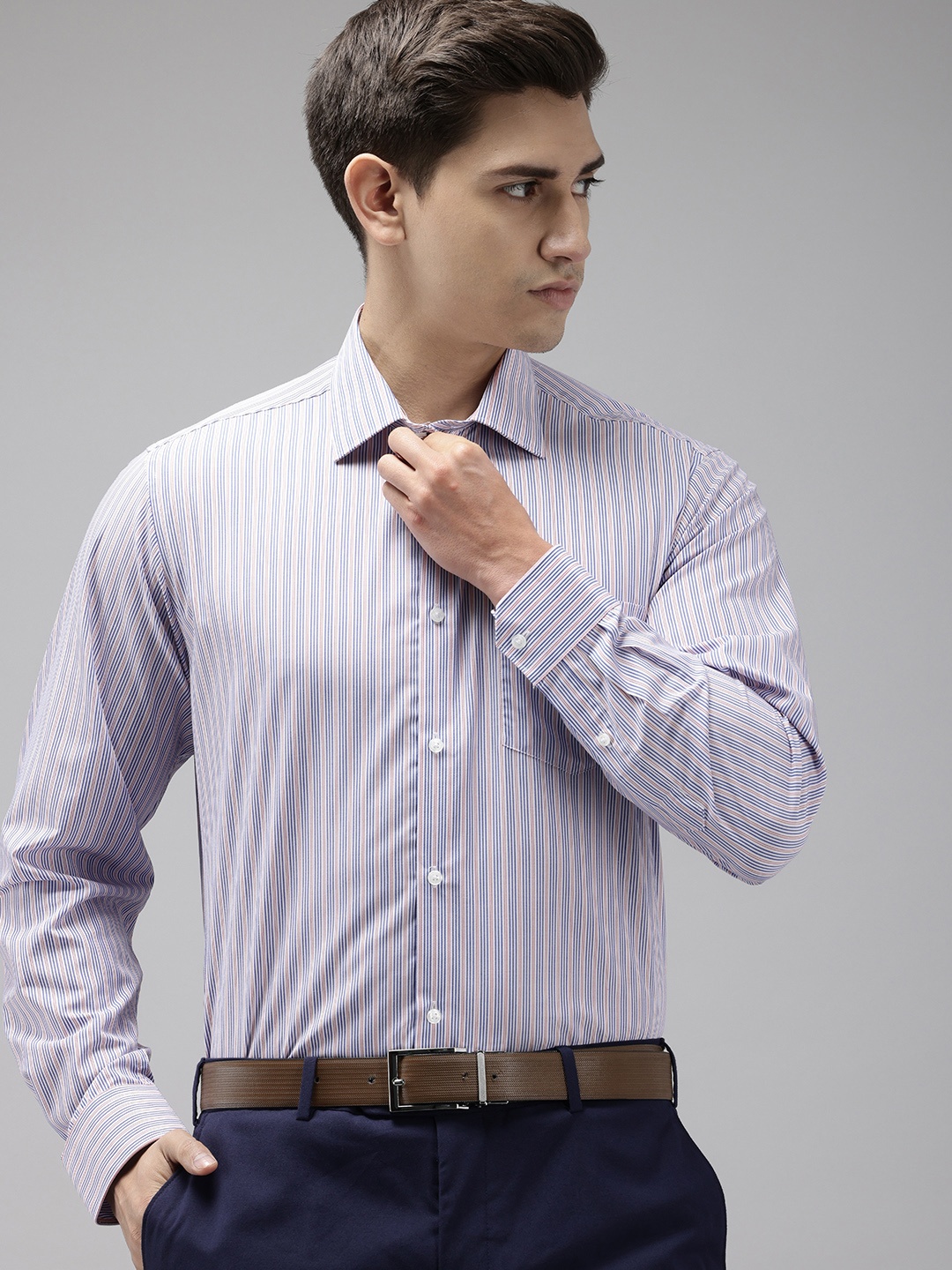 

Van Heusen Custom Fit Opaque Striped Formal Shirt, Blue