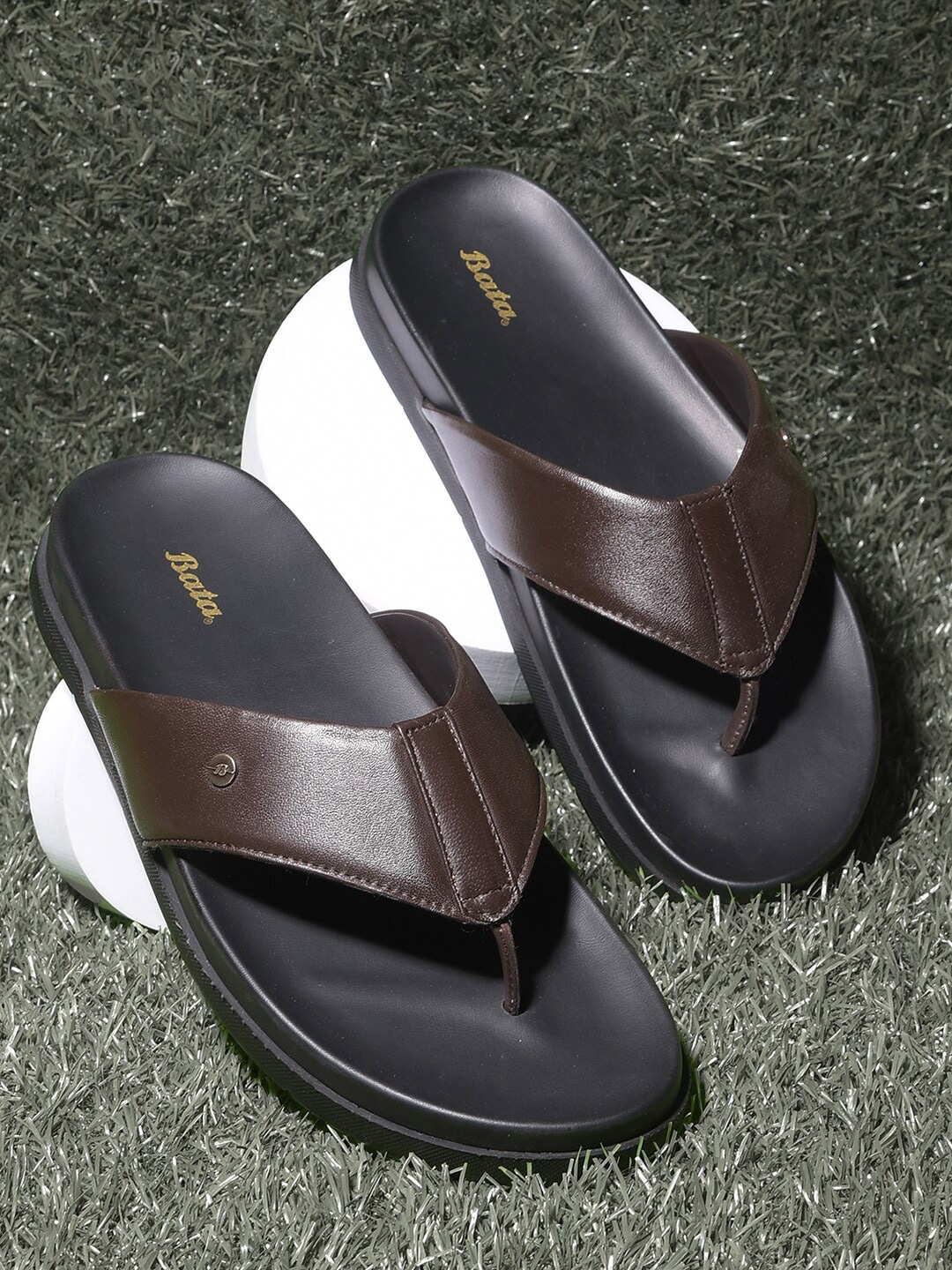 

Bata Men Rubber Thong Flip-Flops, Brown